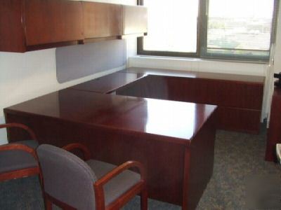 Cherry Wood Desks on 10  Kimball Cherry Wood Desks Offices U Shape