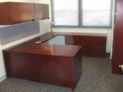 Cherry Wood Desks on 10  Kimball Cherry Wood Desks Offices U Shape